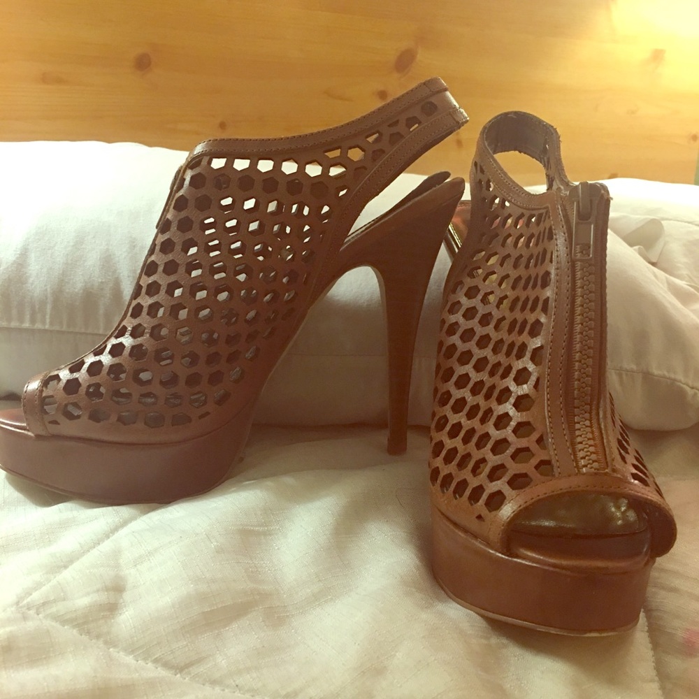 Chinese Laundry High heel booties